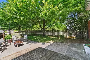 1102 Sunnyslope Dr, Cincinnati, OH 45229 - Photo 23
