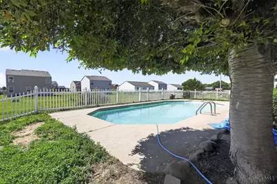 929 W Jameson Court, Trenton, OH 45067 - Photo 5