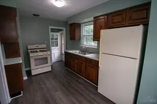1469 Hill Ave, Cincinnati, OH 45231 - Photo 11