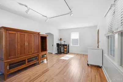 3024 Mapleleaf Avenue, Cincinnati, OH 45213 - Photo 5