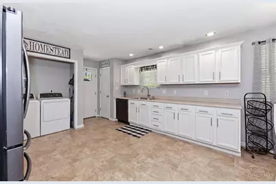 1 Chickasaw Cove, Franklin Township, OH 45171 - Photo 11