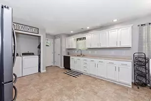 1 Chickasaw Cove, Franklin Township, OH 45171 - Photo 11
