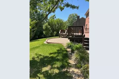 7325 Cannon Court, West Chester, OH 45069 - Photo 5