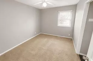 3761 Hermes Dr, Cincinnati, OH 45247 - Photo 9