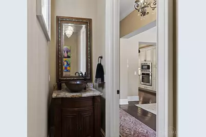462 Strafer Street, Cincinnati, OH 45226 - Photo 9