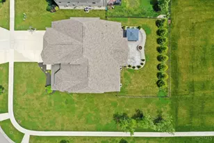 1307 Autumn Run Dr, Hamilton Township, OH 45039 - Photo 65
