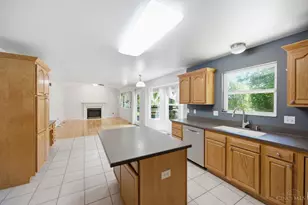 1087 Kingsview Ct, Maineville, OH 45039 - Photo 13