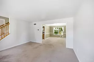 1087 Kingsview Ct, Maineville, OH 45039 - Photo 7