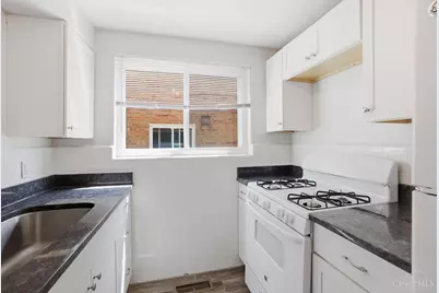 6254 Cortelyou Ave, Cincinnati, OH 45213 - Photo 7