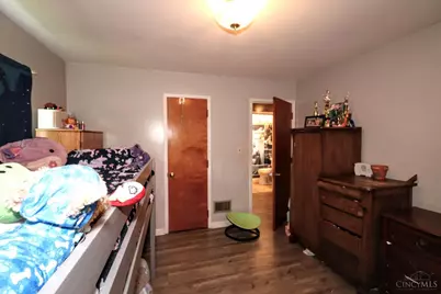 5642 Leumas Road, Green Township, OH 45239 - Photo 23