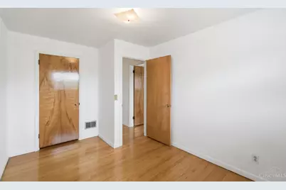 7751 Cella Drive, Cincinnati, OH 45239 - Photo 39