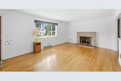7751 Cella Drive, Cincinnati, OH 45239 - Photo 11