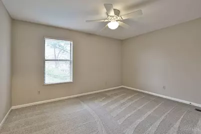 1118 Glen Echo Lane, Miami Township, OH 45150 - Photo 19