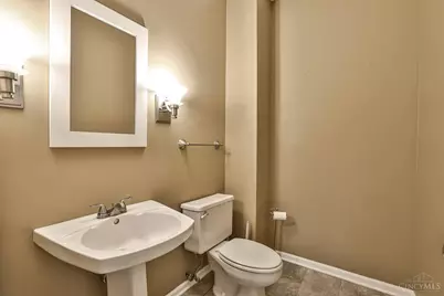1118 Glen Echo Lane, Miami Township, OH 45150 - Photo 25