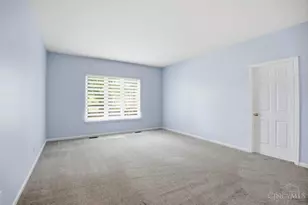 9388 Hickory Hill Ct, Loveland, OH 45140 - Photo 23