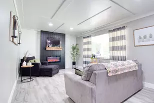 320 E 9th St, Manchester, OH 45144 - Photo 3