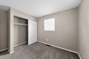 1903 Roosevelt Ave, Springfield Township, OH 45240 - Photo 17