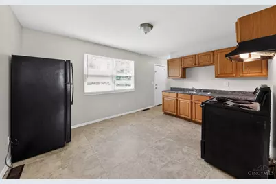 1903 Roosevelt Avenue, Springfield Township, OH 45240 - Photo 13