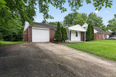1903 Roosevelt Avenue, Springfield Township, OH 45240 - Photo 3