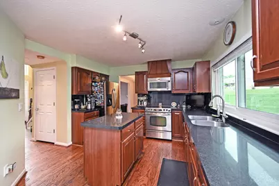 2150 Deer Meadow Drive, Springfield Township, OH 45240 - Photo 15