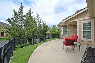 9203 Park Pl Cir, West Chester, OH 45069 - Photo 3