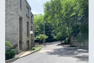 2138 Ohio Avenue, Cincinnati, OH 45219 - Photo 57