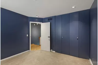 2138 Ohio Avenue #B, Cincinnati, OH 45219 - Photo 17