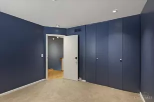 2138 Ohio Ave, Cincinnati, OH 45219 - Photo 17