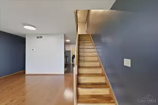 2138 Ohio Ave, Cincinnati, OH 45219 - Photo 21
