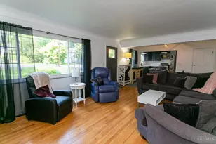 6001 Wayside Ave, Cincinnati, OH 45230 - Photo 11