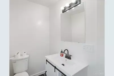 4569 N Edgewood Avenue, Cincinnati, OH 45232 - Photo 25