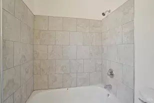 4569 N Edgewood Ave, Cincinnati, OH 45232 - Photo 15