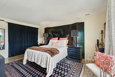 880 Rue De La Paix #T24, Cincinnati, OH 45220 - Photo 15