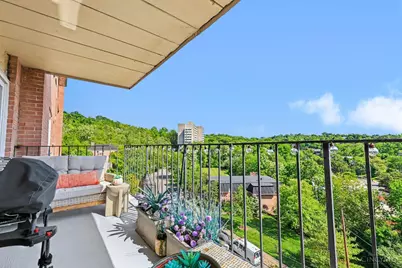 880 Rue De La Paix #T24, Cincinnati, OH 45220 - Photo 25