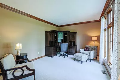 638 Primrose Lane, Tipp City, OH 45371 - Photo 7