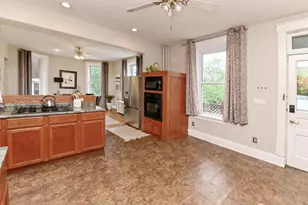 4235 Vine St, Cincinnati, OH 45217 - Photo 17