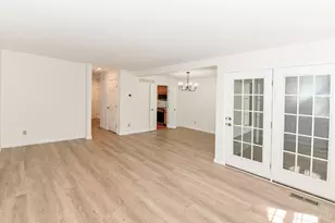 11528 Symmes Gate Ln, Symmes Township, OH 45249 - Photo 3