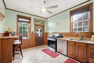 1021 Overlook Ave, Cincinnati, OH 45238 - Photo 9