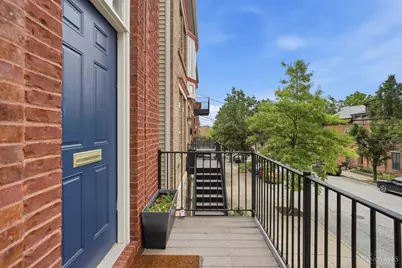 130 Mulberry Street, Cincinnati, OH 45202 - Photo 3