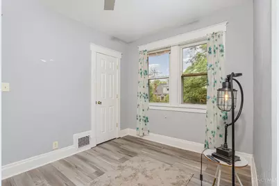 2473 Wahl Terrace, Cincinnati, OH 45211 - Photo 23