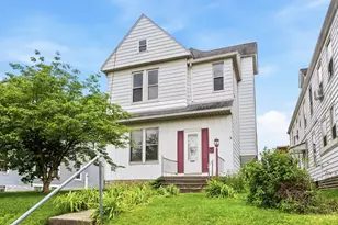 2005 Crown Ave, Norwood, OH 45212 - Photo 1