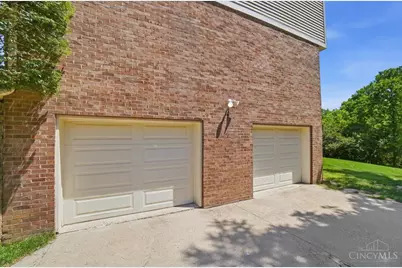 7813 Meadowcreek Drive, Cincinnati, OH 45244 - Photo 57