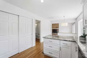 7813 Meadowcreek Dr, Cincinnati, OH 45244 - Photo 23