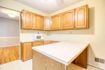 1667 Clemson Circle, Cincinnati, OH 45255 - Photo 11