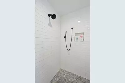 1228 Grace Avenue, Cincinnati, OH 45208 - Photo 33