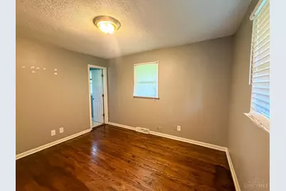 3770 Julie Drive, Franklin Township, OH 45005 - Photo 9