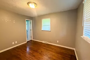 3770 Julie Dr, Franklin Township, OH 45005 - Photo 9