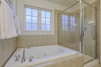 8629 Red Hawk Court, Cincinnati, OH 45251 - Photo 21