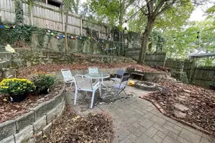 705 Riddle Rd, Cincinnati, OH 45220 - Photo 13