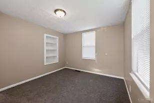 6586 Parrish Ave, Cincinnati, OH 45237 - Photo 17